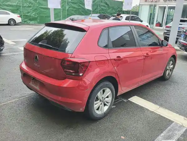 Volkswagen Polo 2021