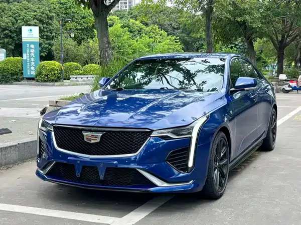 Cadillac CT4 2020