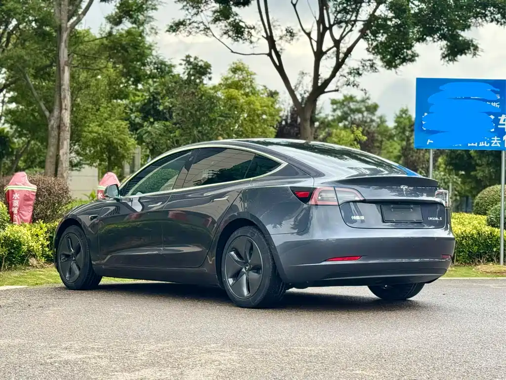 Tesla Model 3 2020 — фото 7
