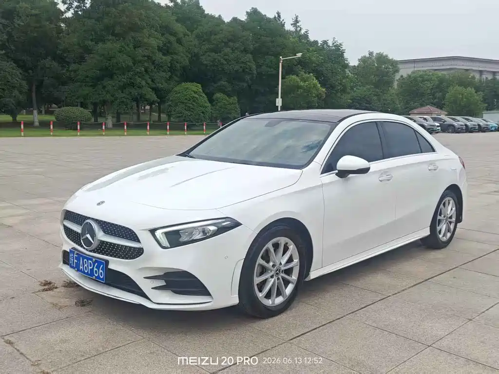 Mercedes-Benz A-Class 2020 — фото 1