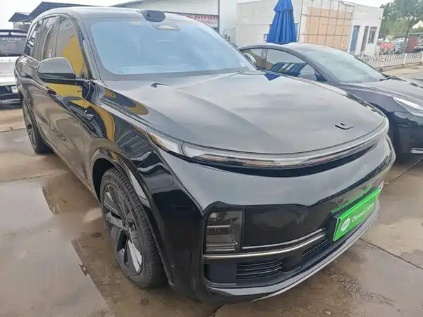 Li Auto L8 2024