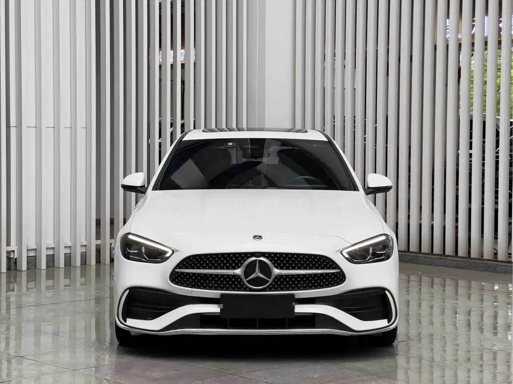 Mercedes-Benz C-Class 2021