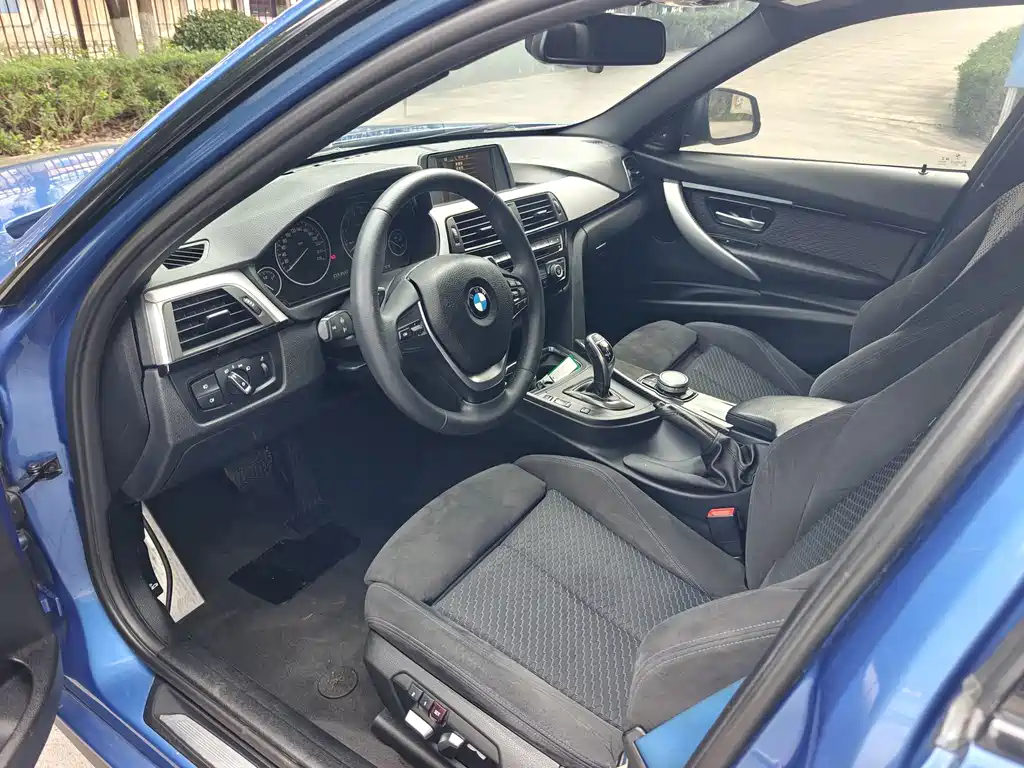 BMW 3 Series 2017