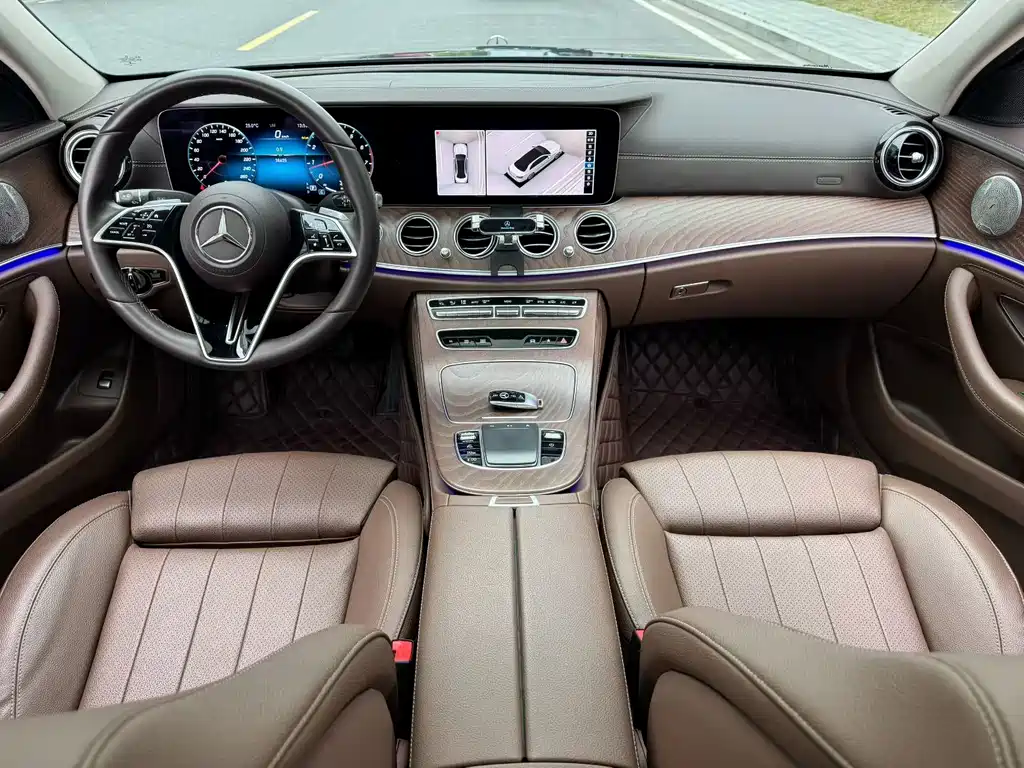 Mercedes-Benz E-Class 2023 — фото 8