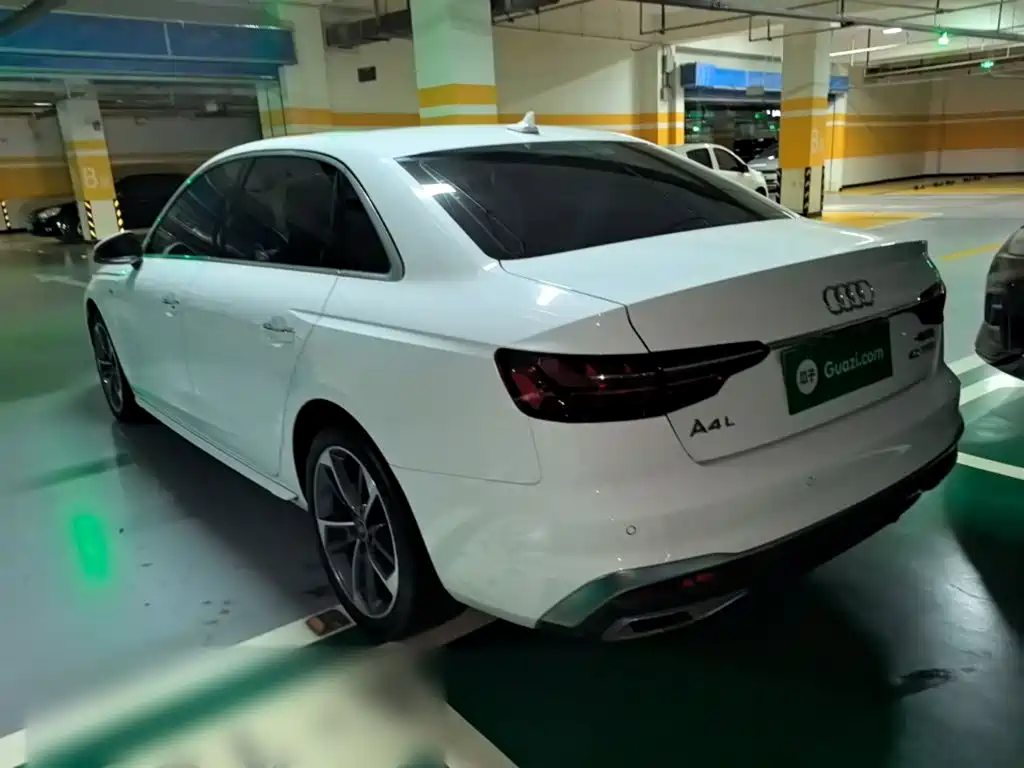 Audi A4L 2024