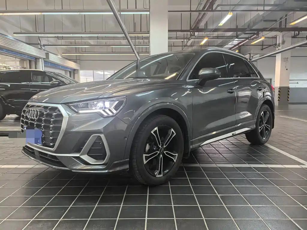 Audi Q3 2021