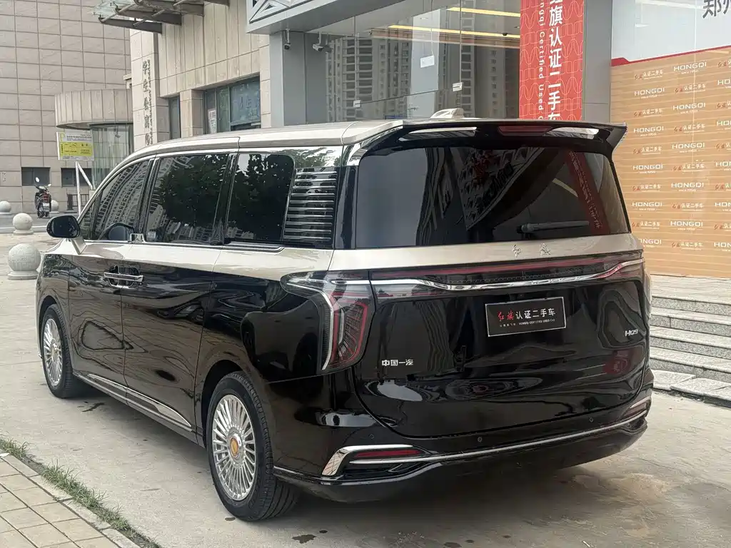 Hongqi HQ9 2023 — фото 15
