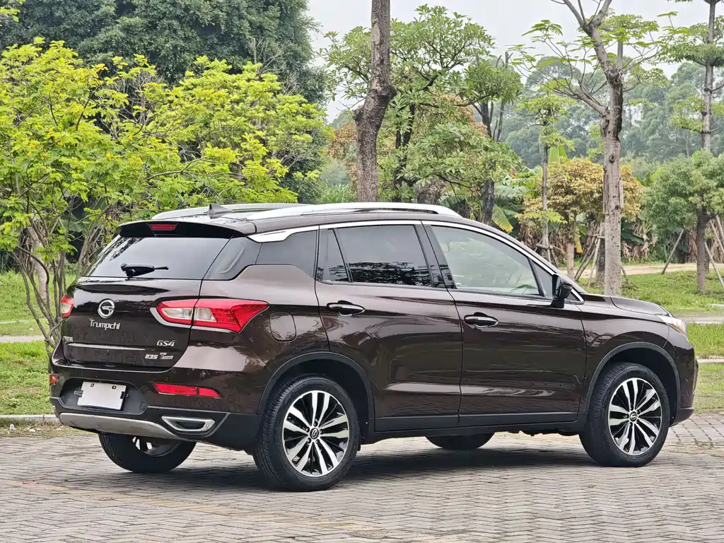 GAC Motor Trumpchi GS4 2016 — фото 18
