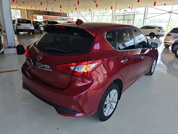 Nissan Tiida 2021