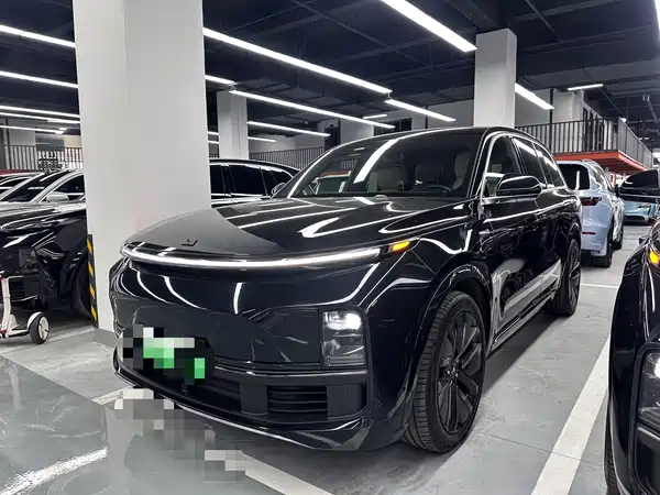 Li Auto L8 2024