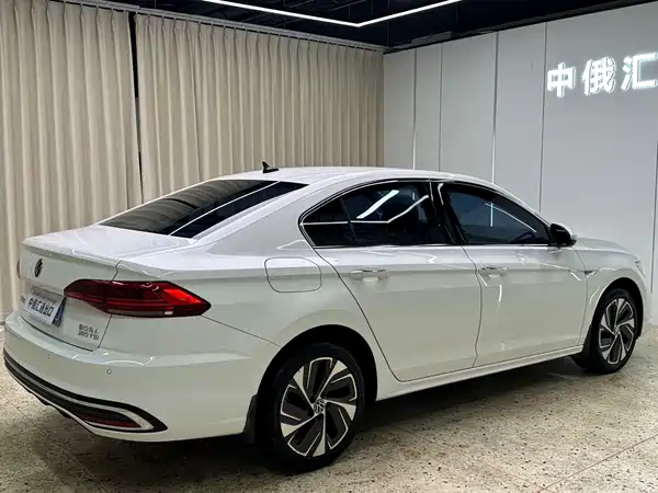 Volkswagen Bora 2022