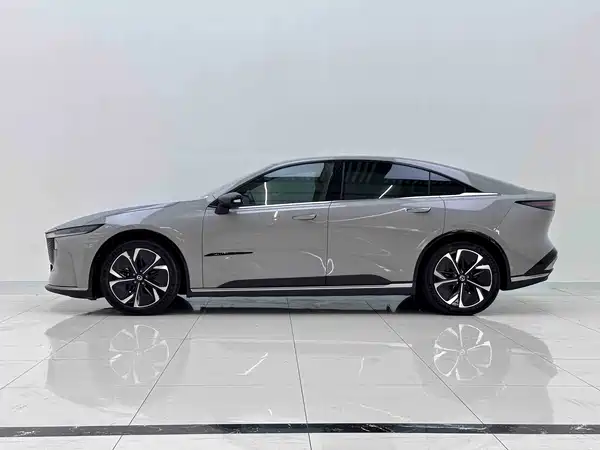 Mazda EZ-6 2024