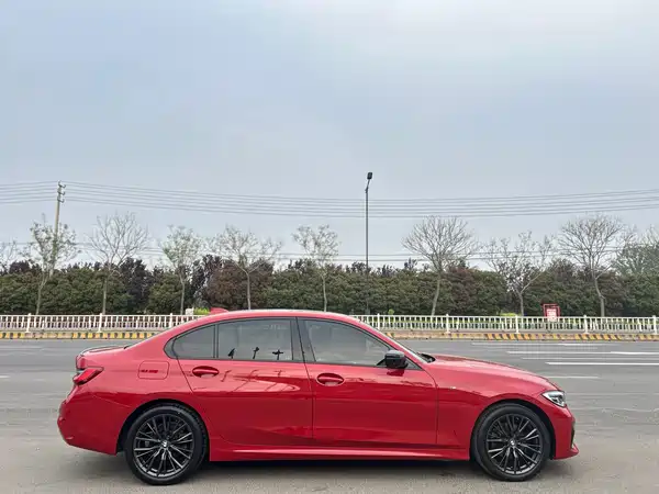 BMW 3 Series 2020