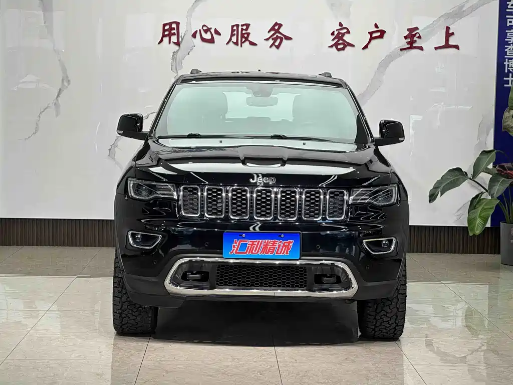 Jeep Grand Cherokee 2021 — фото 2