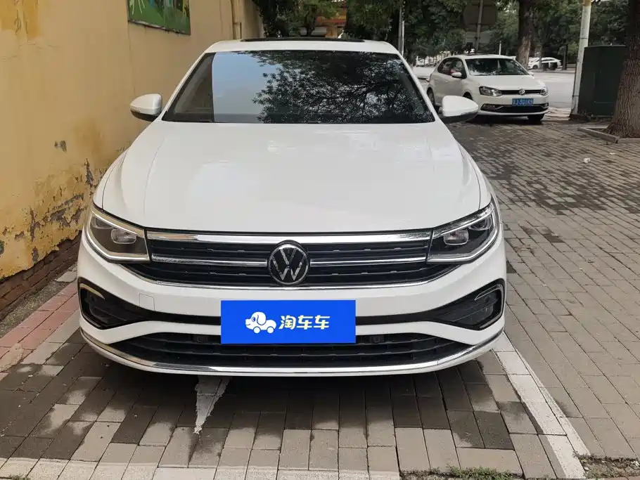 Volkswagen Bora 2023