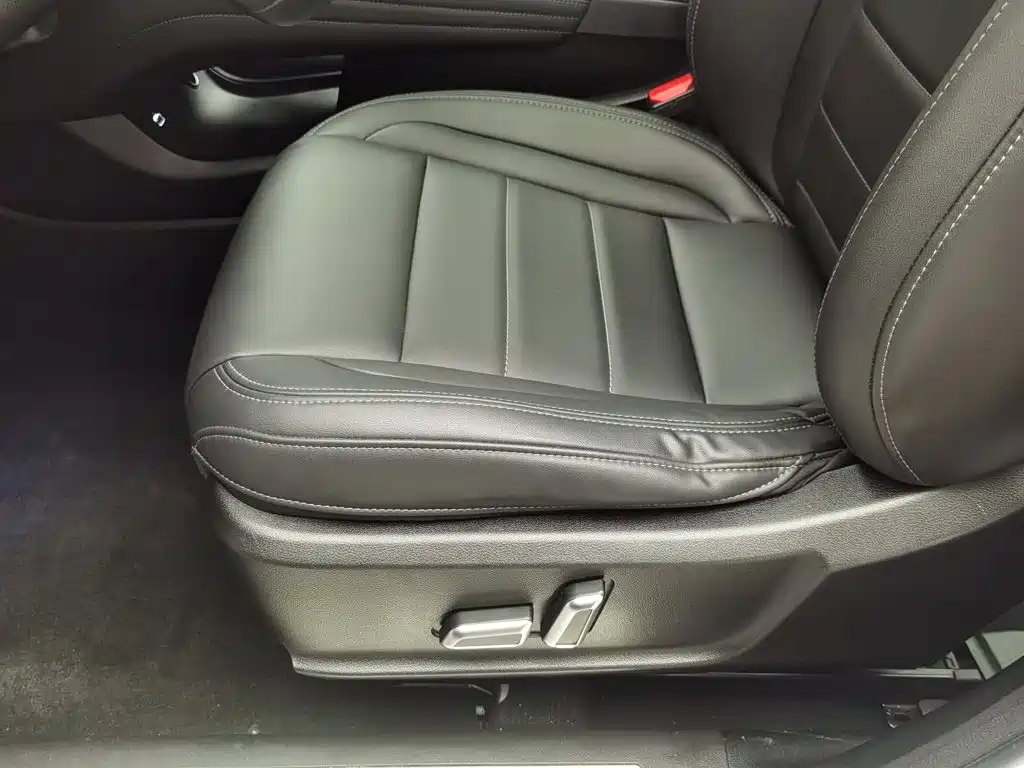 Haval F7 2020 — фото 20