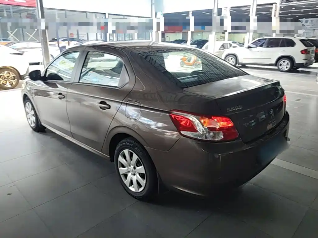 Peugeot 301 2014