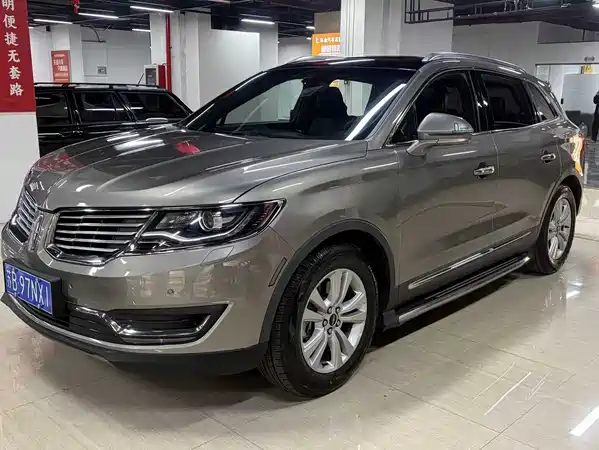 Lincoln MKX 2015