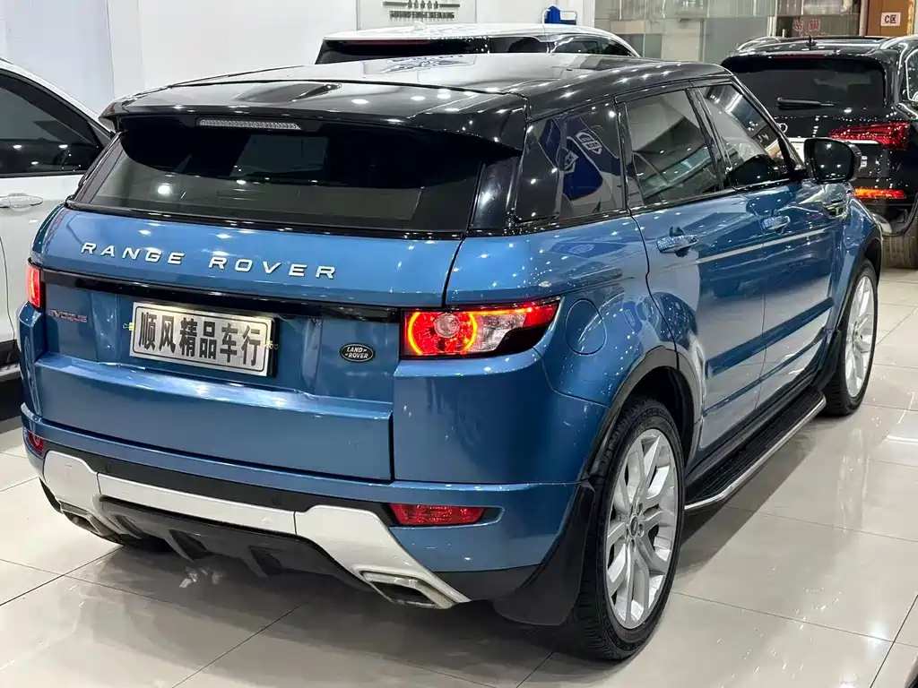 Land Rover Range Rover Evoque 2014 — фото 32
