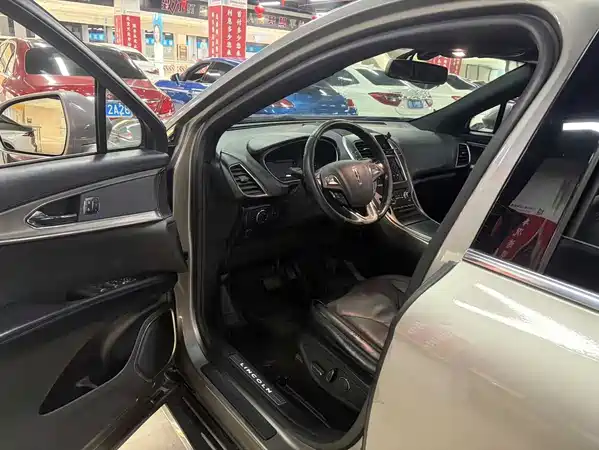 Lincoln MKX 2015