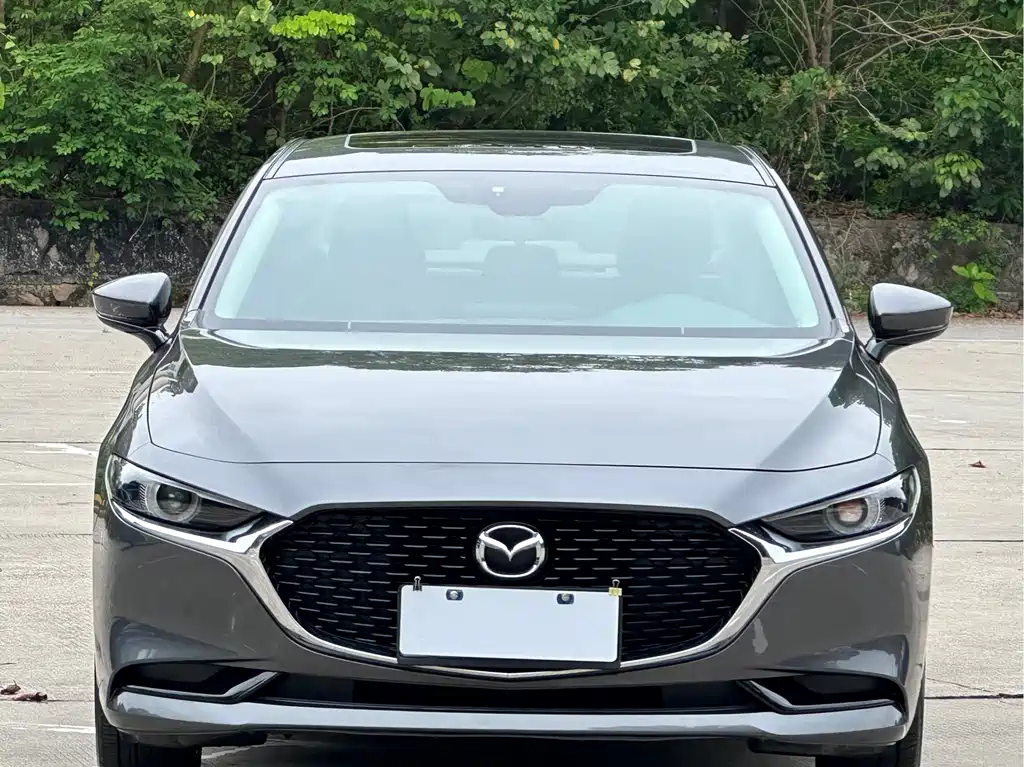 Mazda 3 Axela 2020 — фото 2