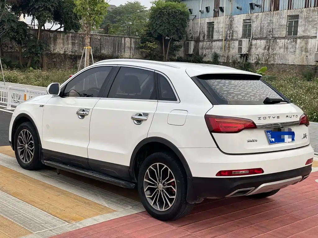 Zotye SR7 2017 — фото 4