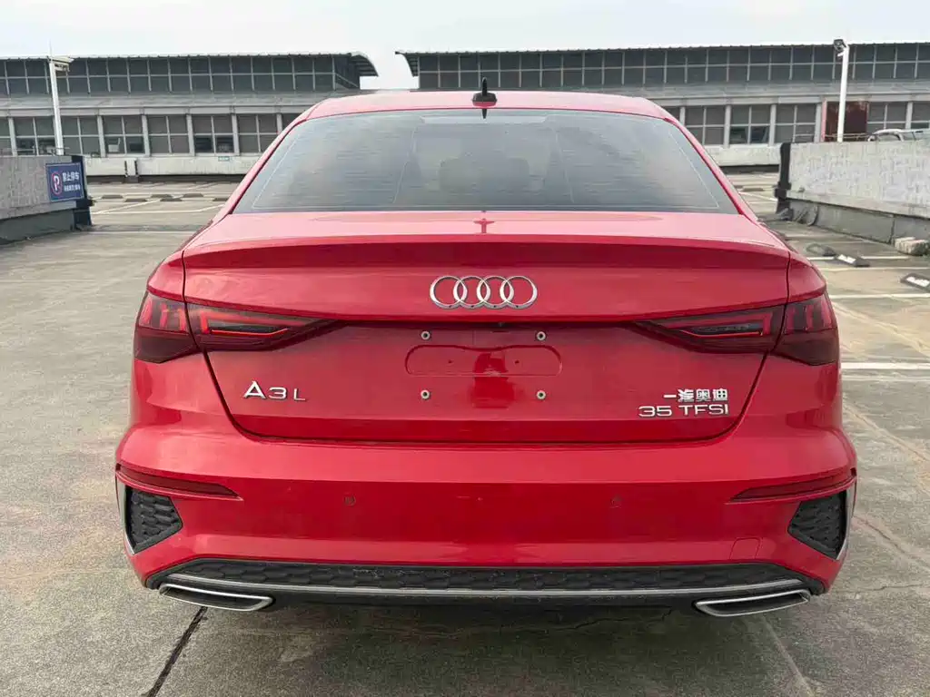 Audi A3 2023 — фото 21