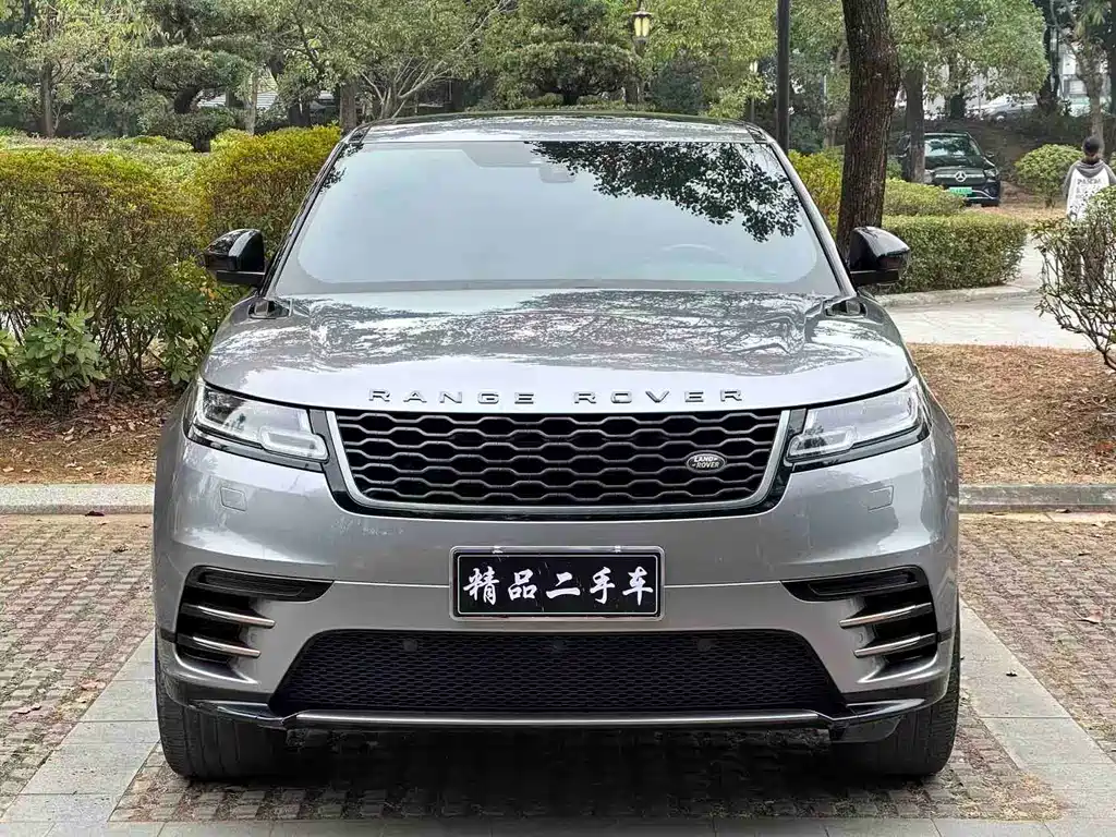 Land Rover Velar 2020 — фото 2