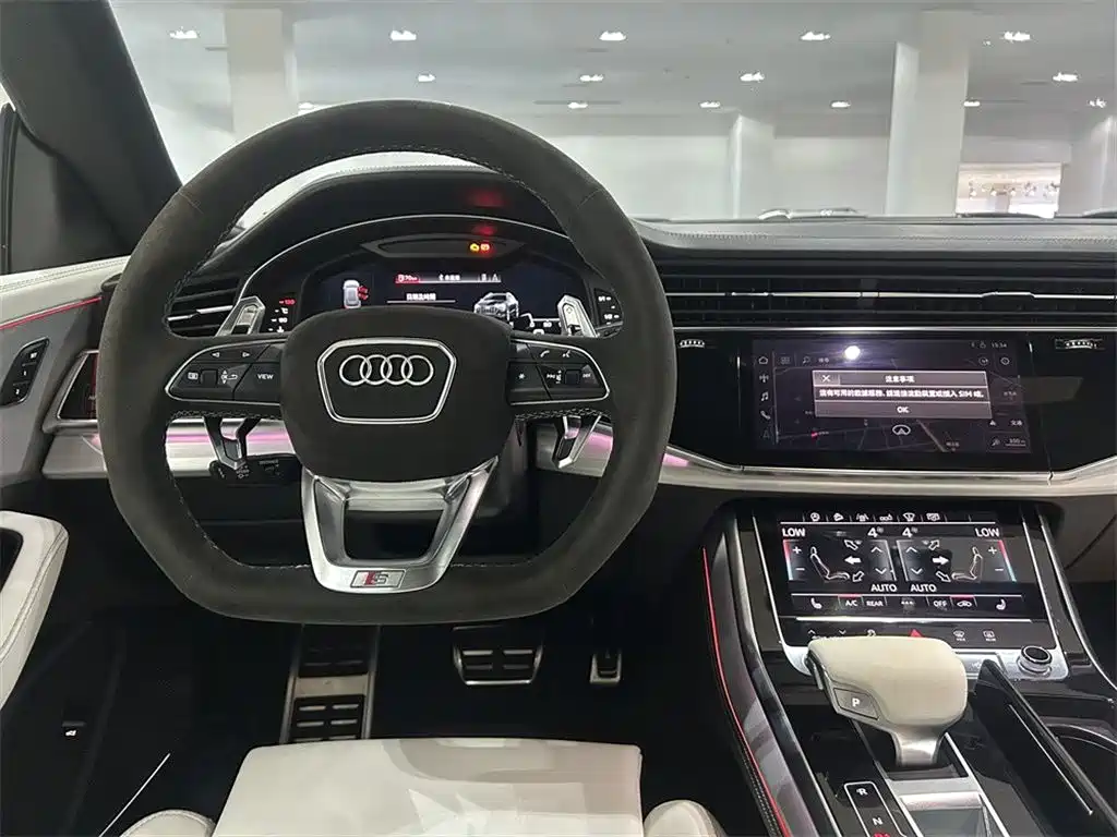 Audi Q8 2019 — фото 13
