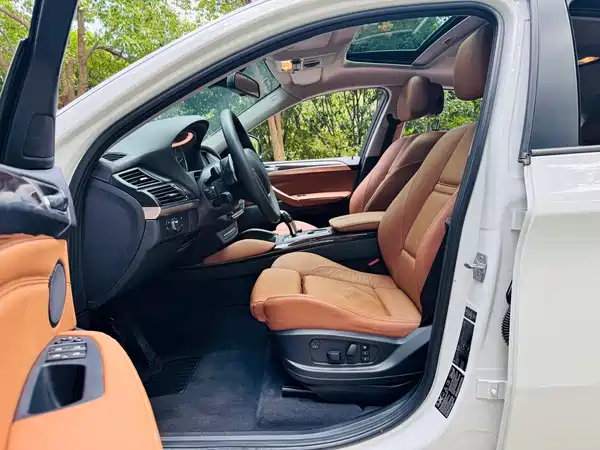 BMW X6 2014