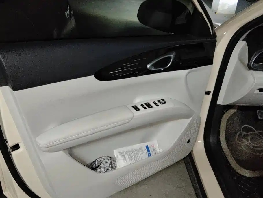 Geely Galaxy Starwish 2025