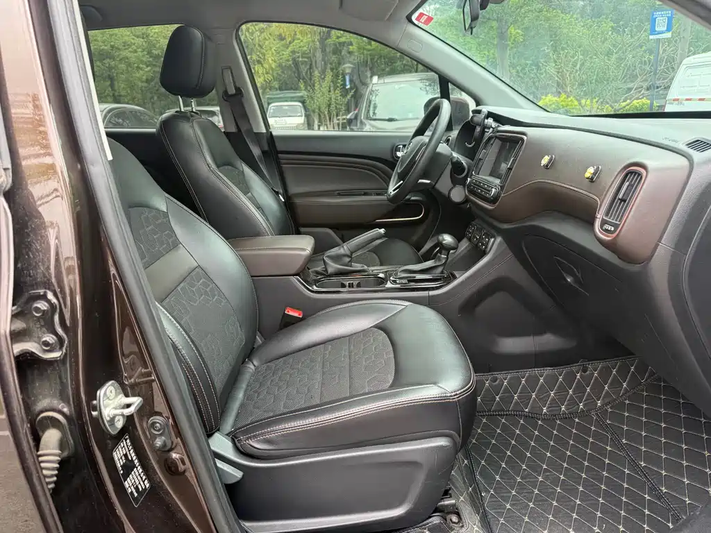 GAC Motor Trumpchi GS3 2018 — фото 14