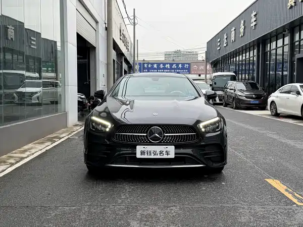 Mercedes-Benz E-Class 2023