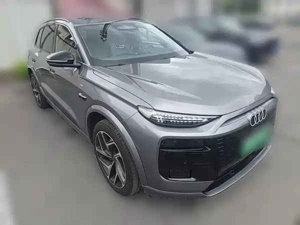 Audi Q6L E-Tron 2025