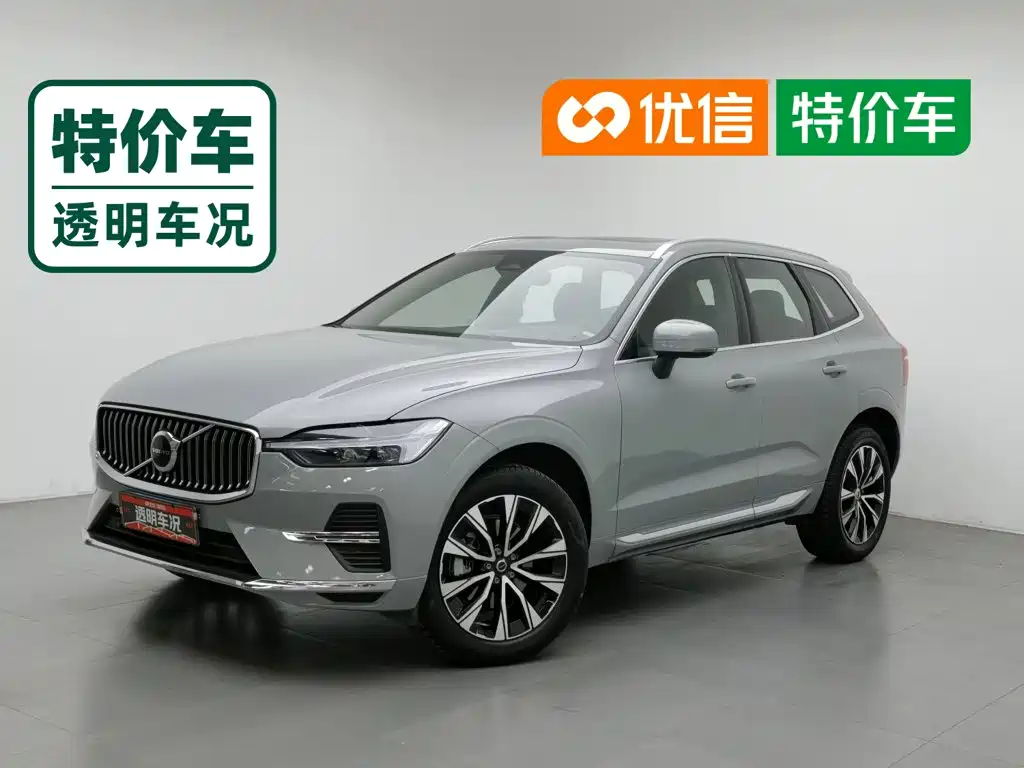 Volvo XC60 2024 — фото 1