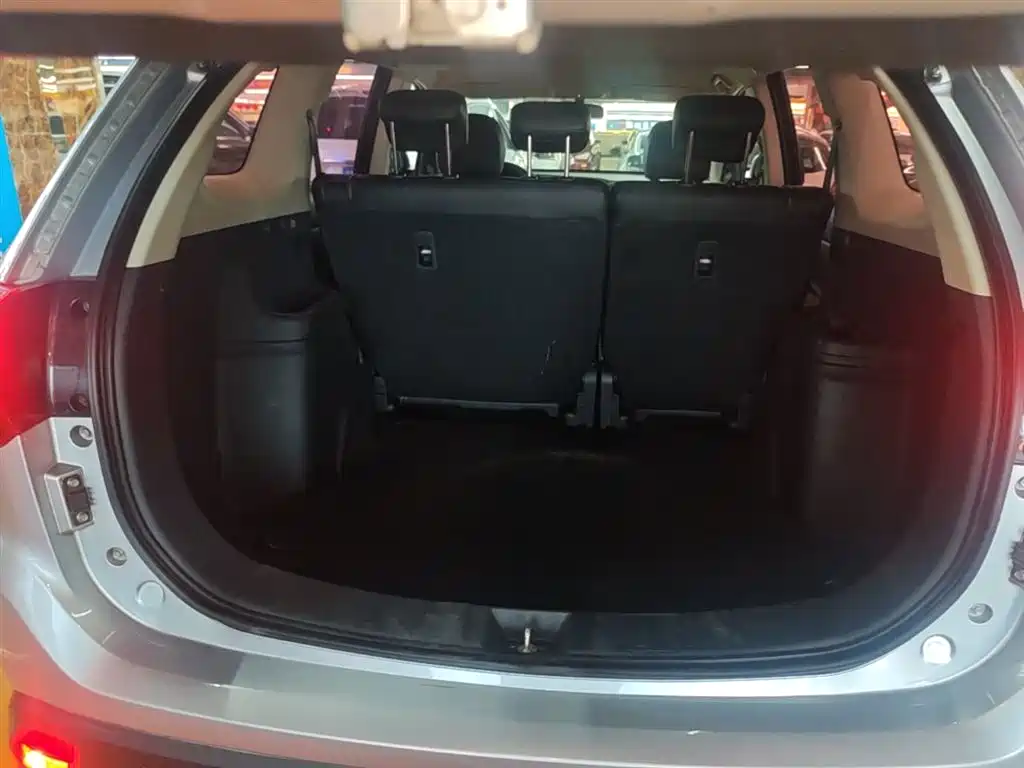 Mitsubishi Outlander 2018 — фото 19