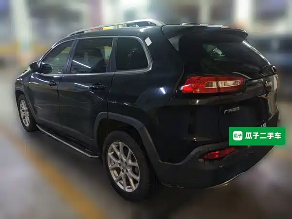Jeep Cherokee 2018