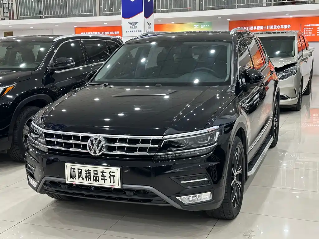 Volkswagen Tiguan L 2018 — фото 32