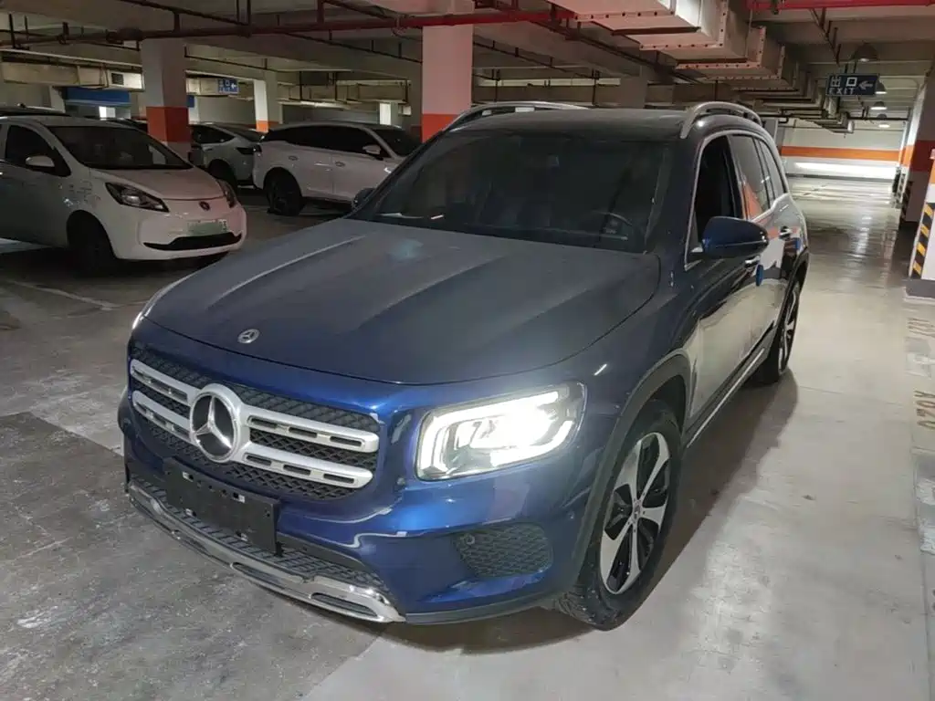 Mercedes-Benz GLB 2021