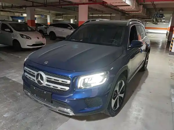 Mercedes-Benz GLB 2021