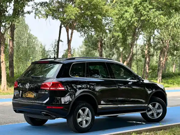Volkswagen Touareg 2013