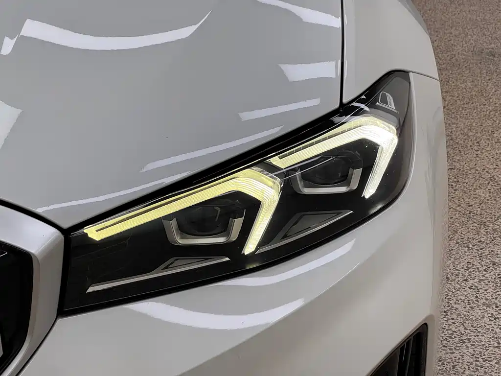 BMW i3 2022 — фото 8