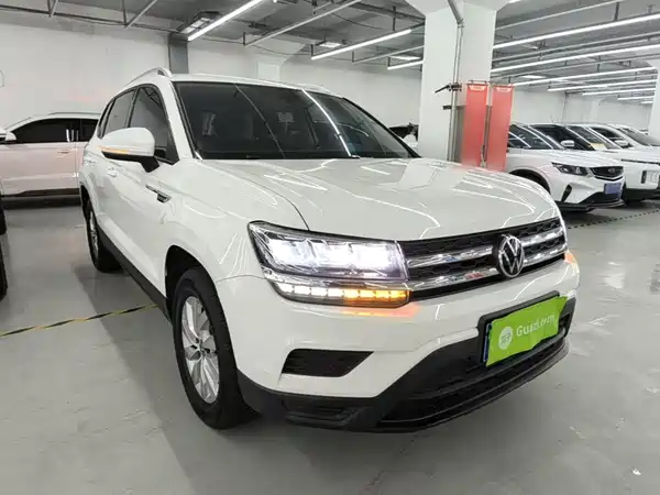 Volkswagen Tharu 2021