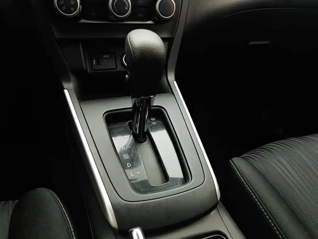 Nissan Sylphy 2023 — фото 13