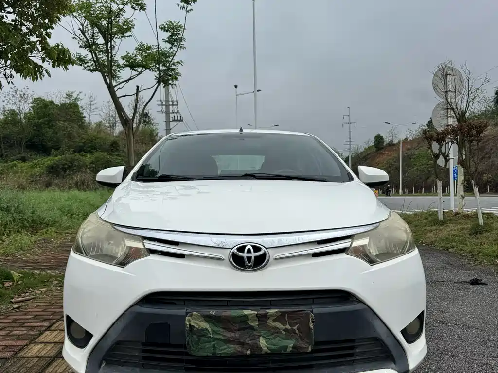 Toyota Vios 2014 — фото 2