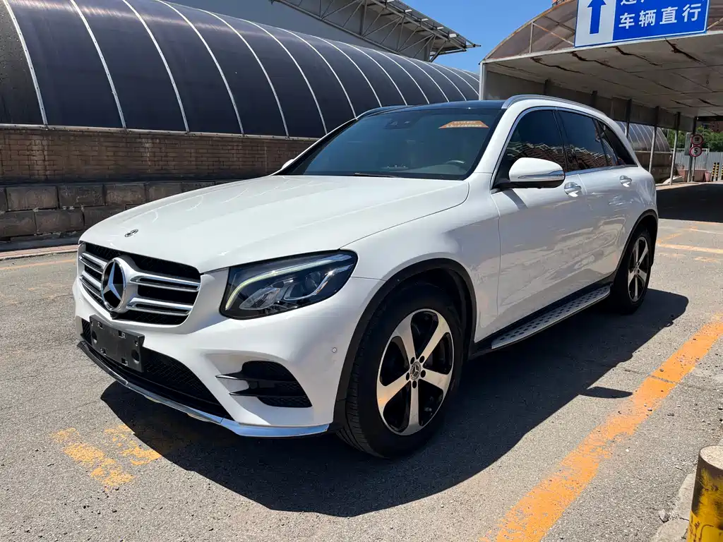 Mercedes-Benz GLC 2019 — фото 1