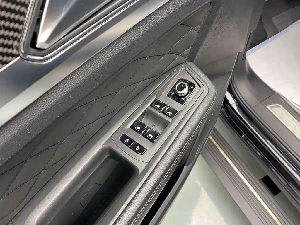 Volkswagen Teramont 2020 — фото 31