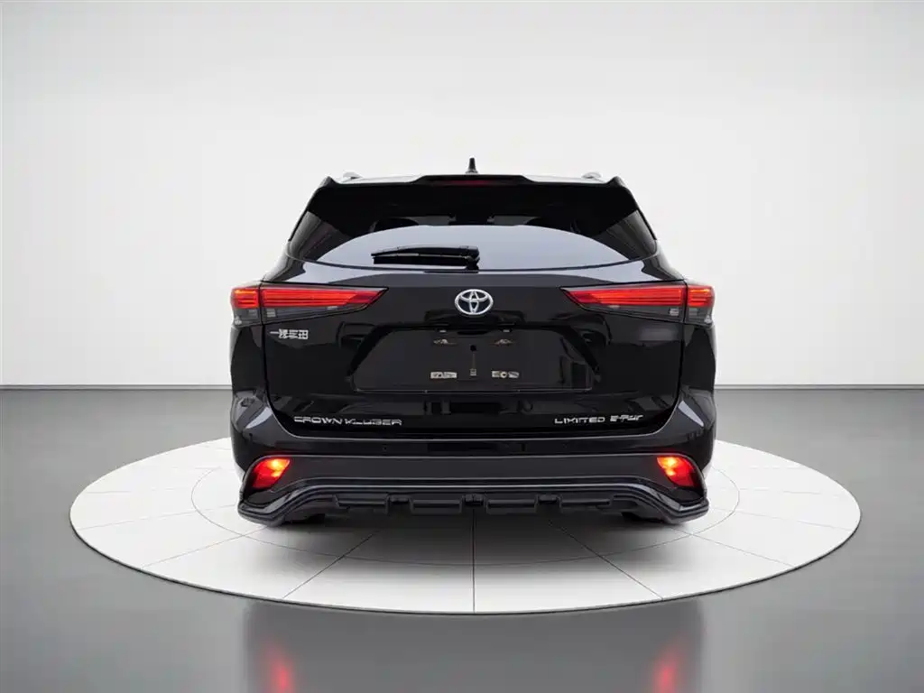 Toyota Crown Kluger 2021 — фото 4