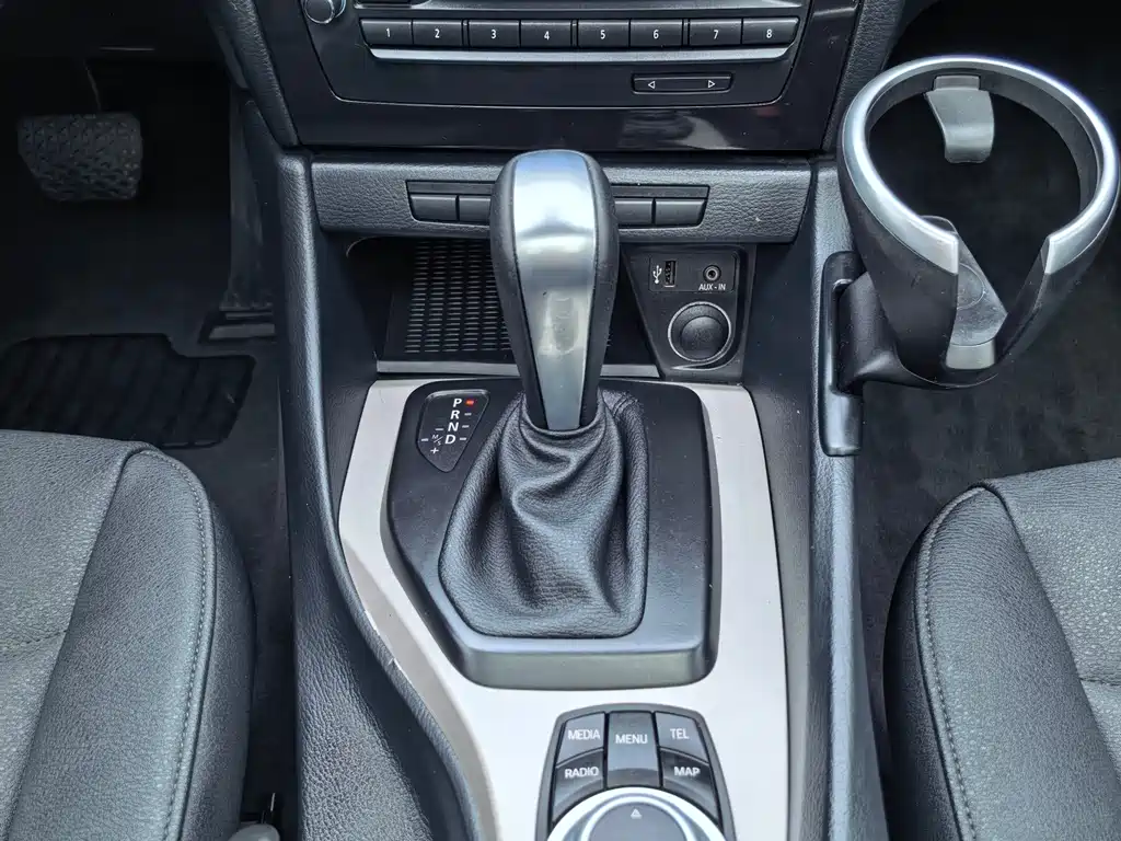 BMW X1 2014 — фото 12