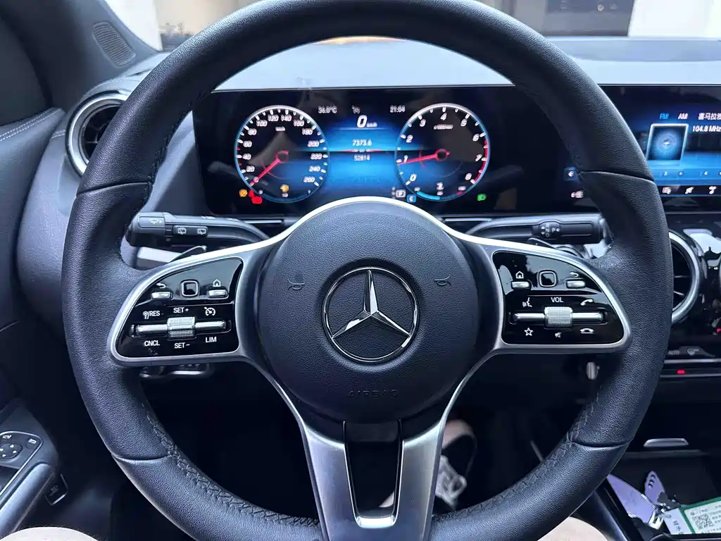 Mercedes-Benz GLA 2021 — фото 12